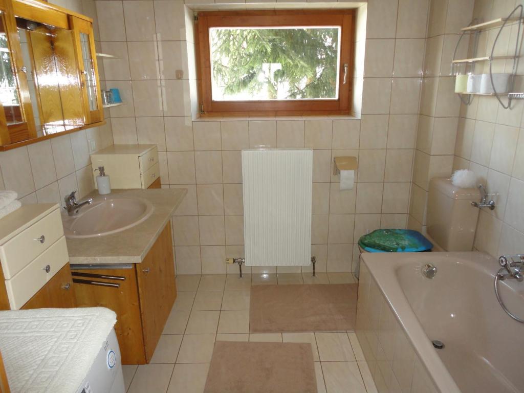 Ferienwohnung Galerie 7 Riegersdorf Dış mekan fotoğraf