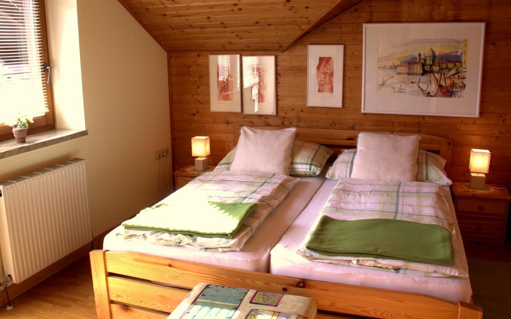Ferienwohnung Galerie 7 Riegersdorf Dış mekan fotoğraf